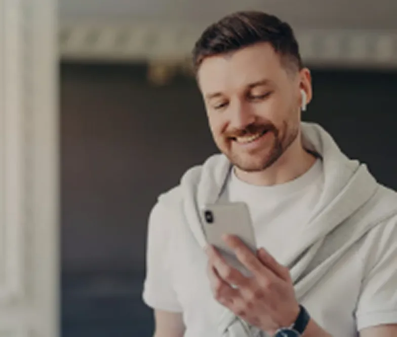 CÓ NÊN ĐEO TAI NGHE KHI NGỦ